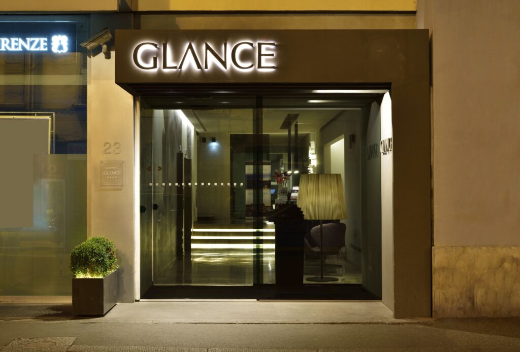 Glance Hotel In Florence